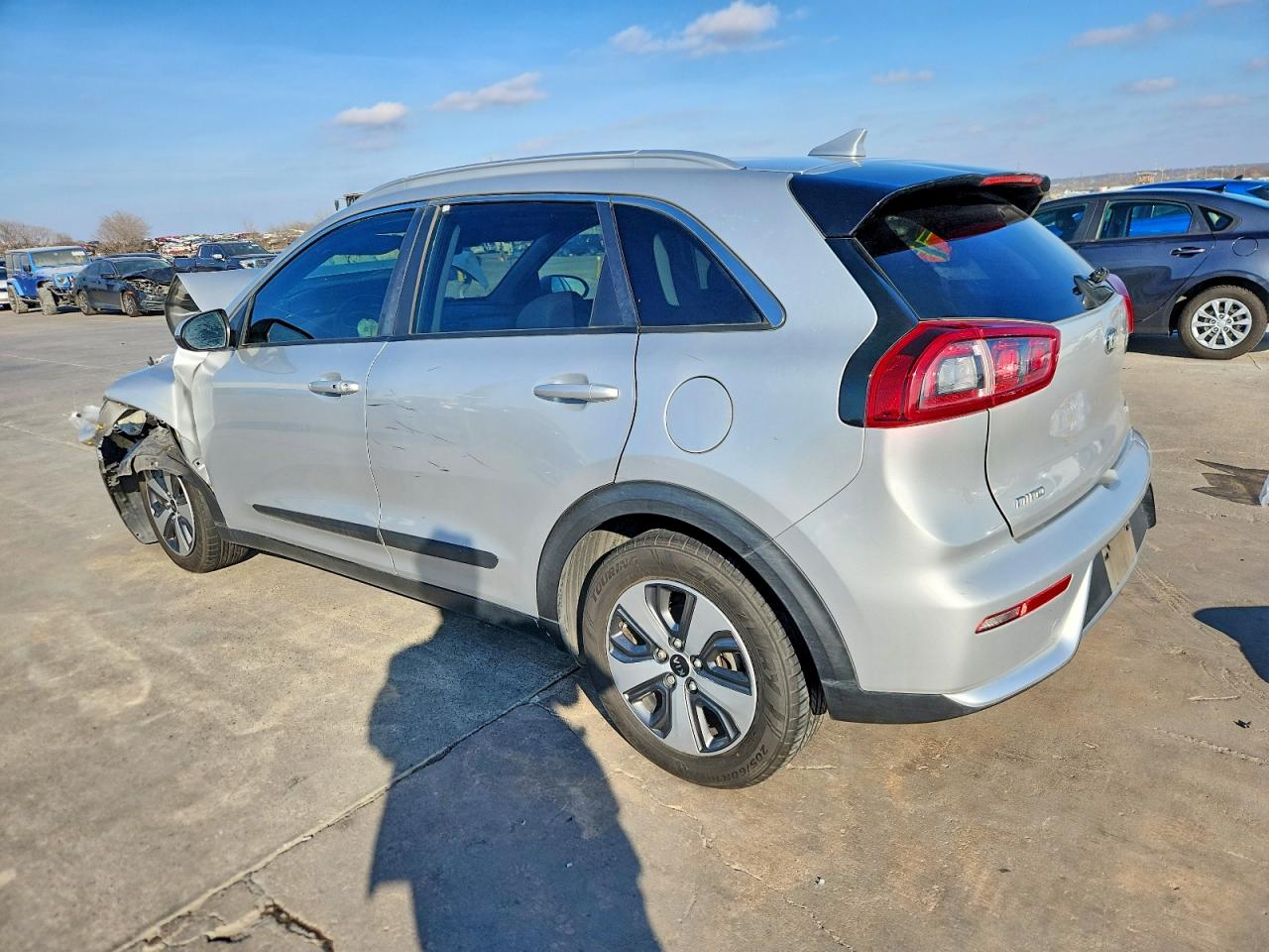 2019 KIA NIRO LX photo 2