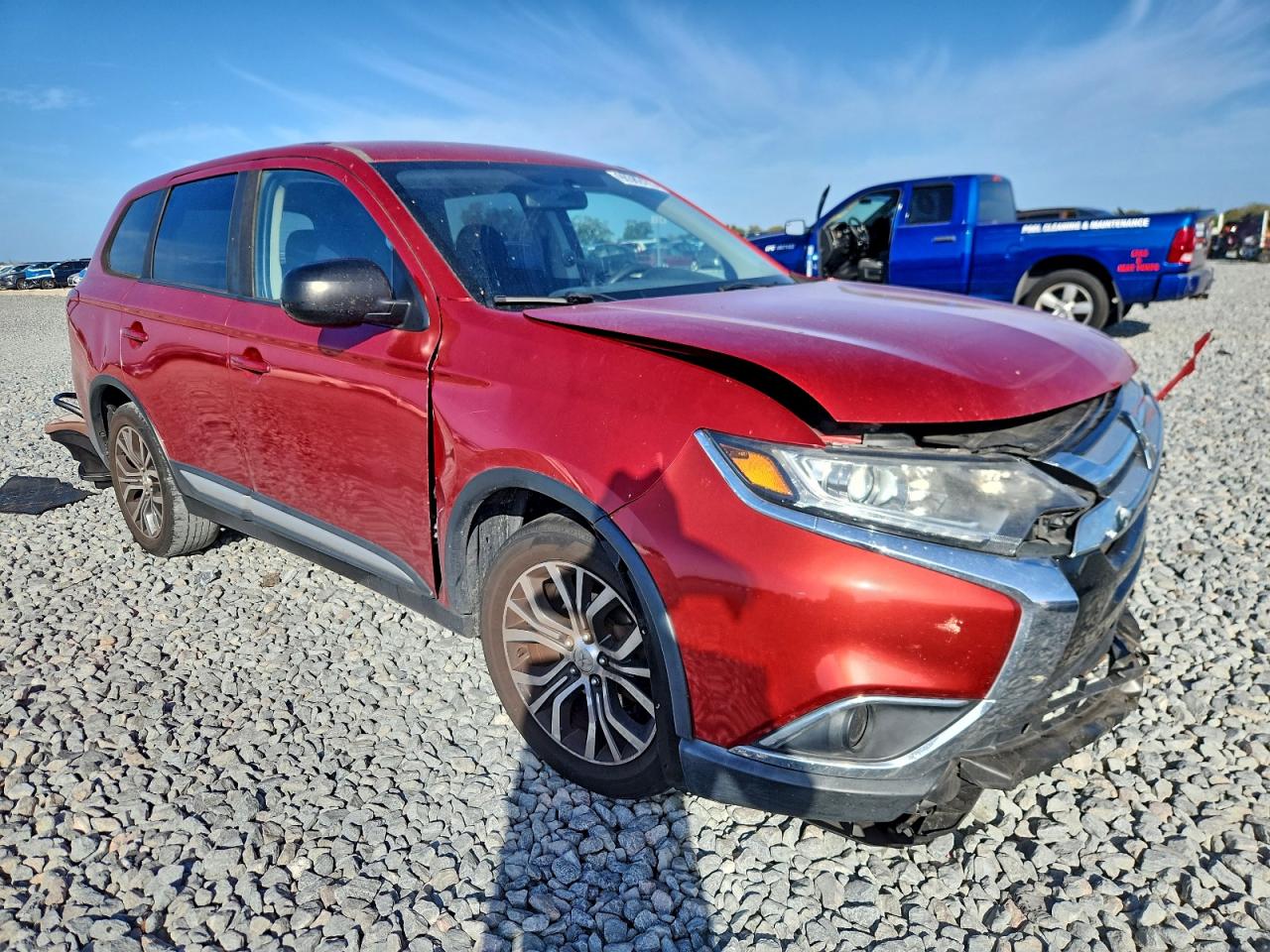 2018 MITSUBISHI OUTLANDER ES photo 4