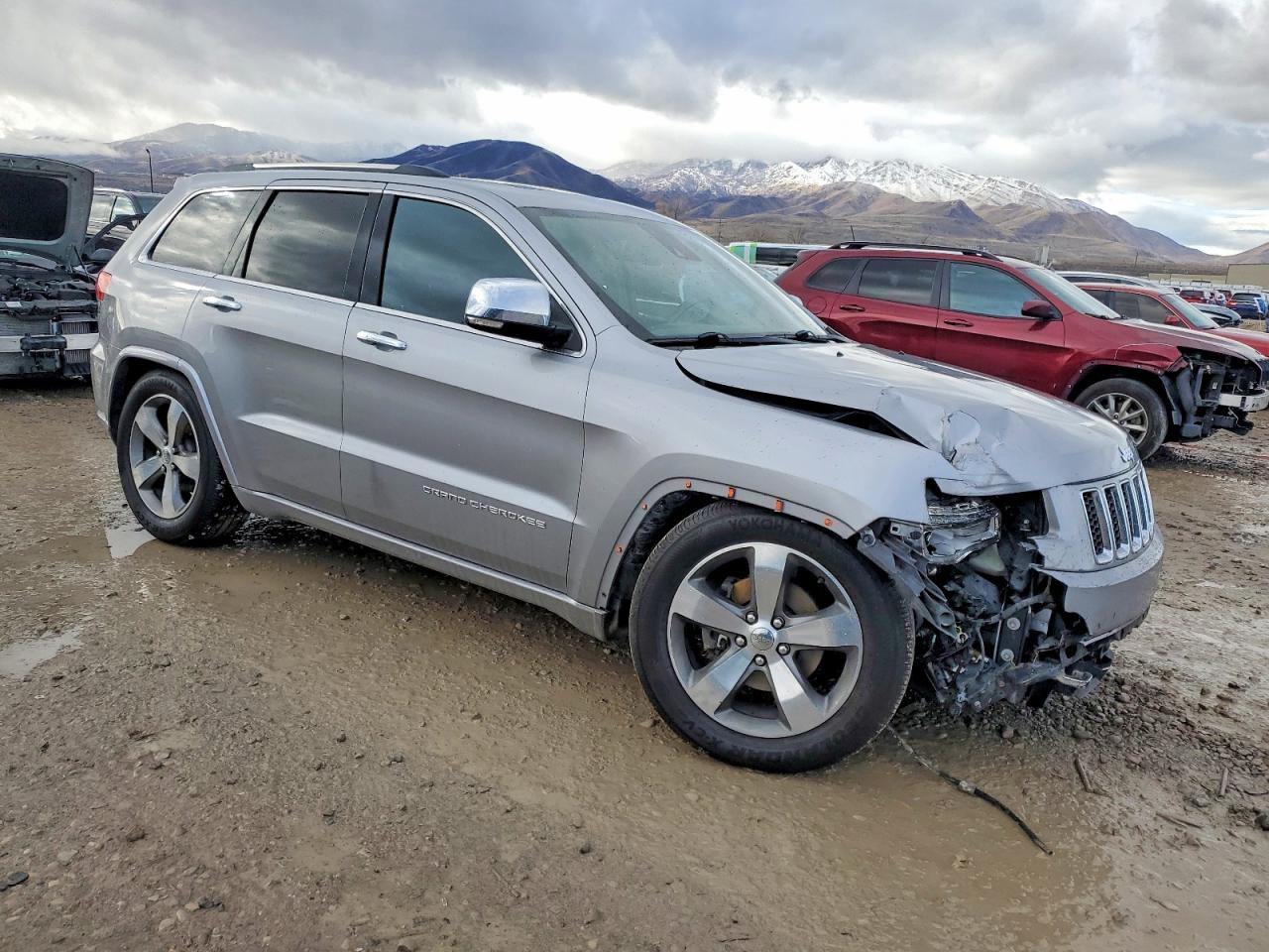 2015 JEEP GRAND CHEROKEE OVERLAND photo 4