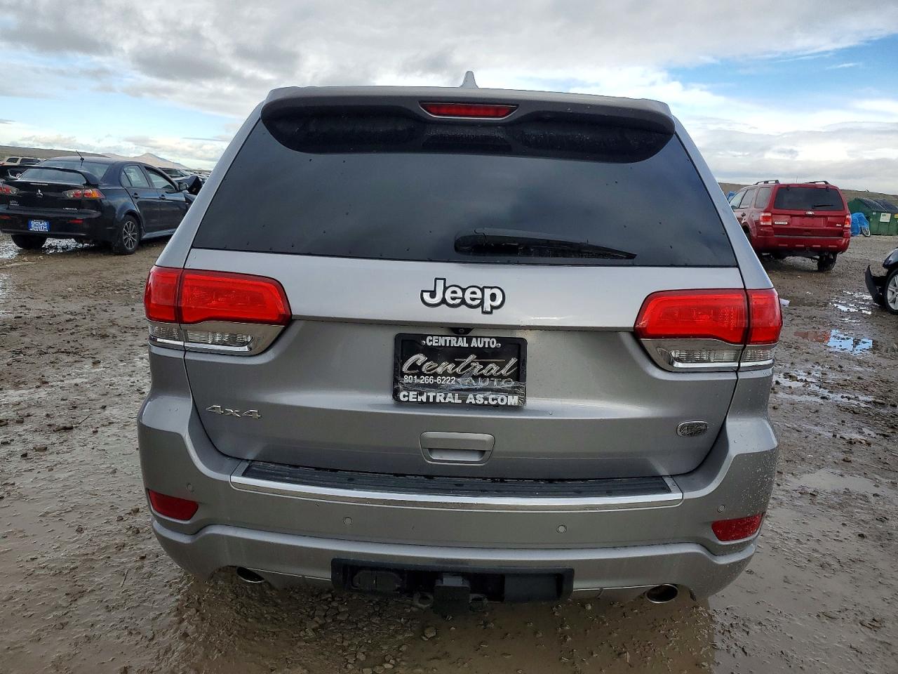 2015 JEEP GRAND CHEROKEE OVERLAND photo 6