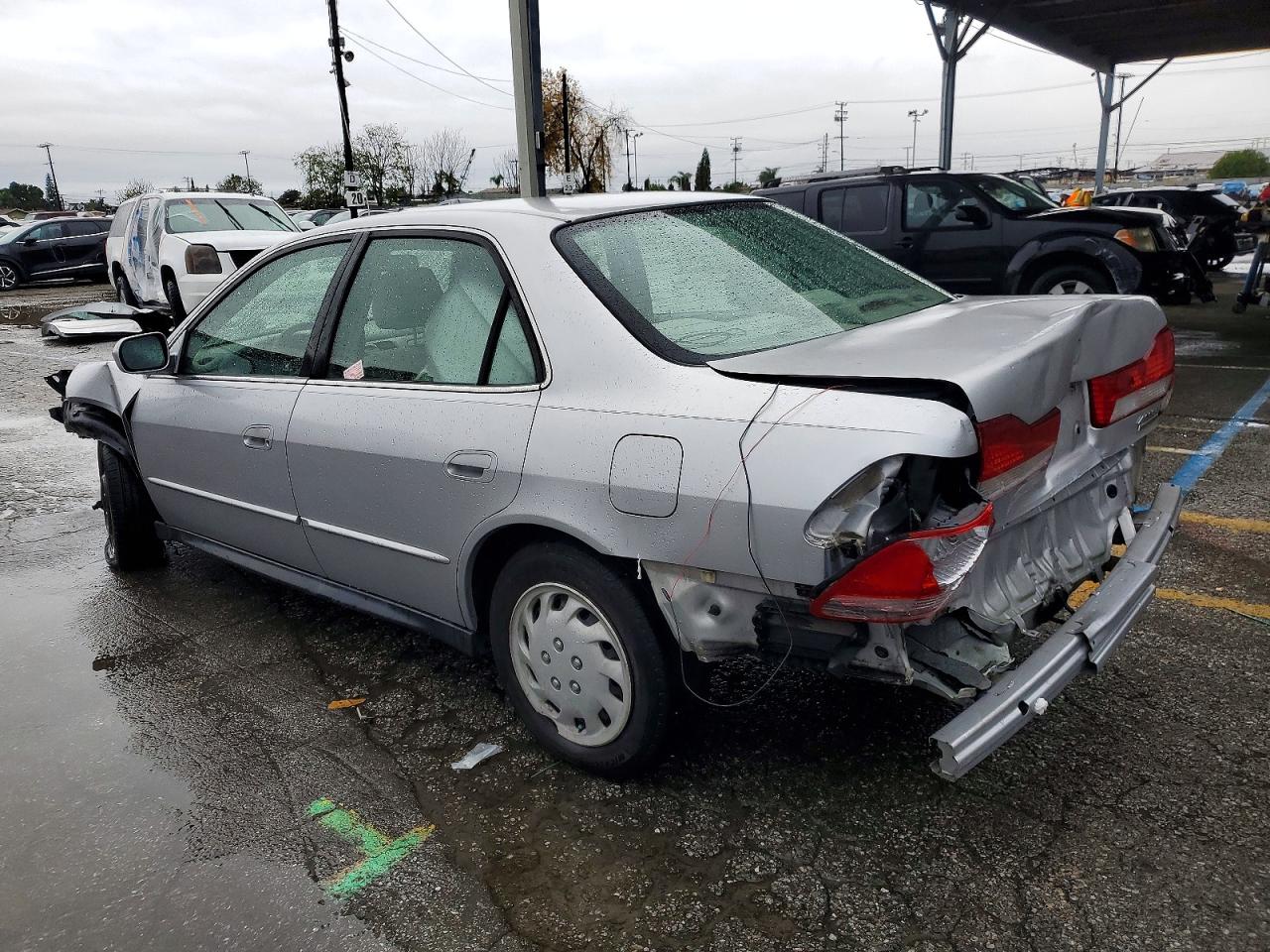 2002 HONDA ACCORD EX photo 2