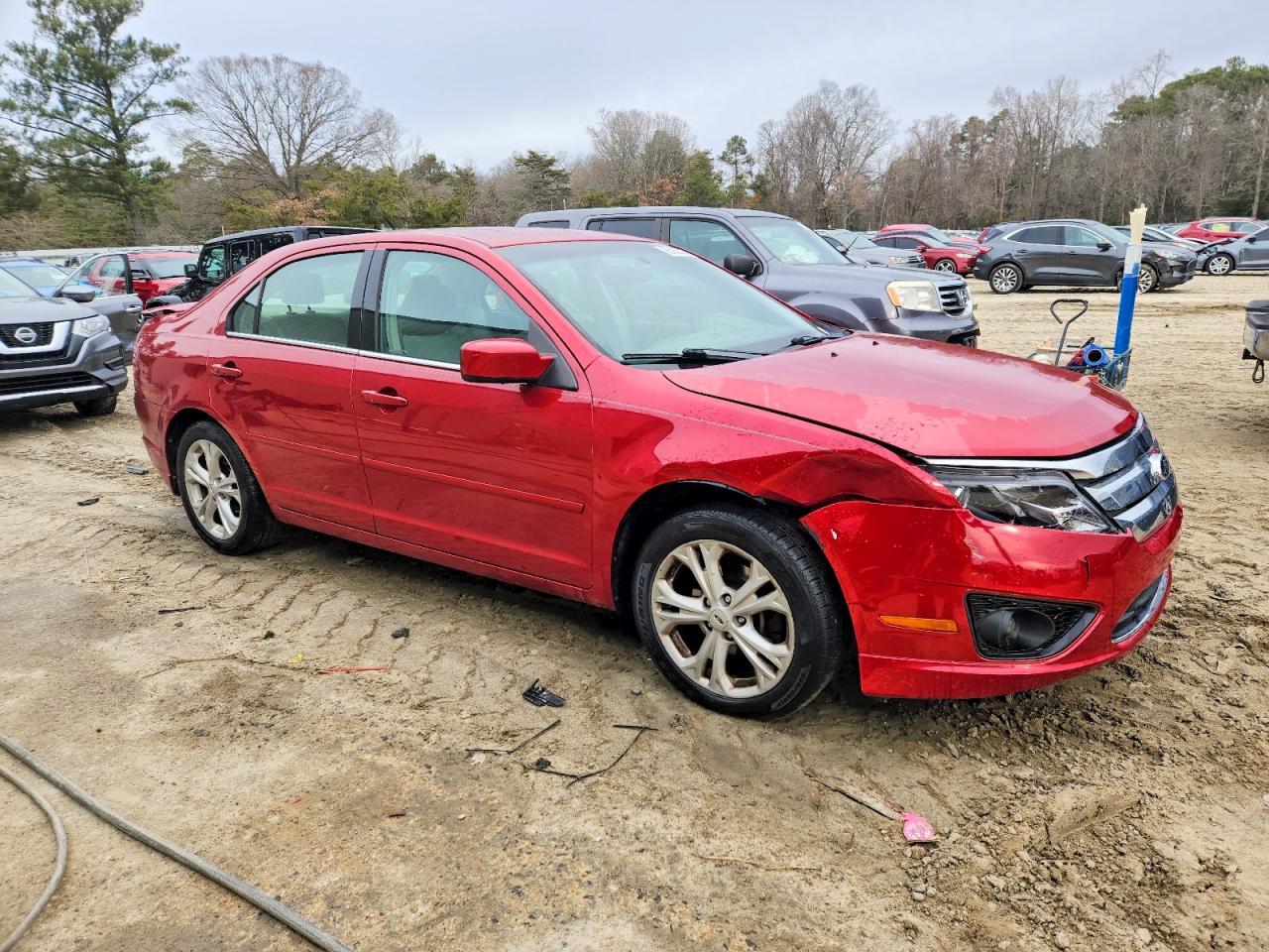 2012 FORD FUSION SE photo 4