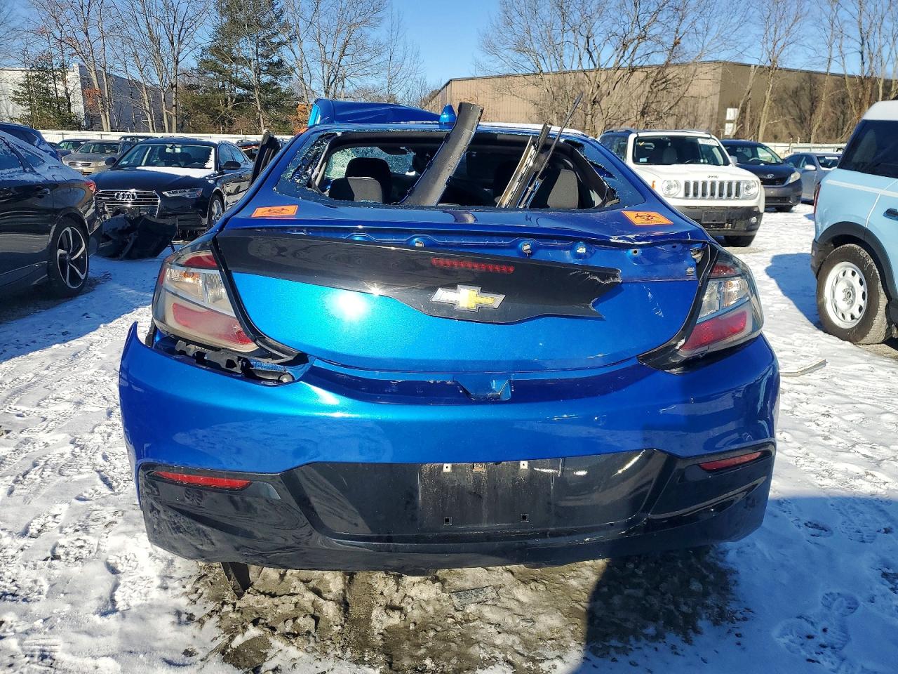 2017 CHEVROLET VOLT LT photo 6
