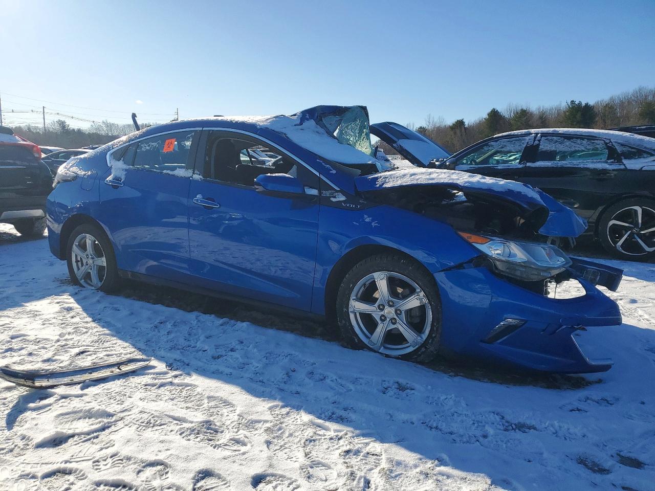 2017 CHEVROLET VOLT LT photo 4