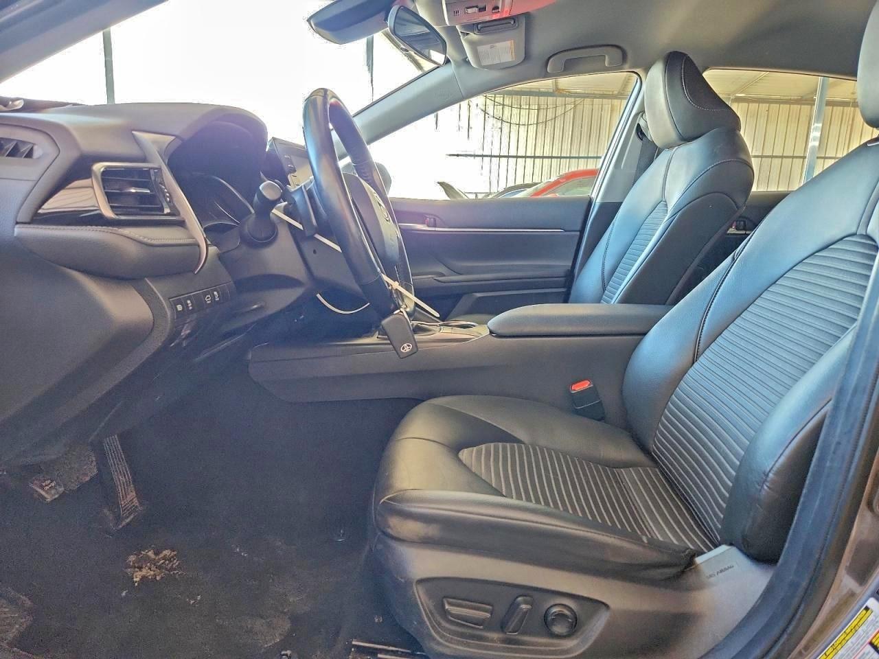 2023 TOYOTA CAMRY SE NIGHT SHADE photo 7