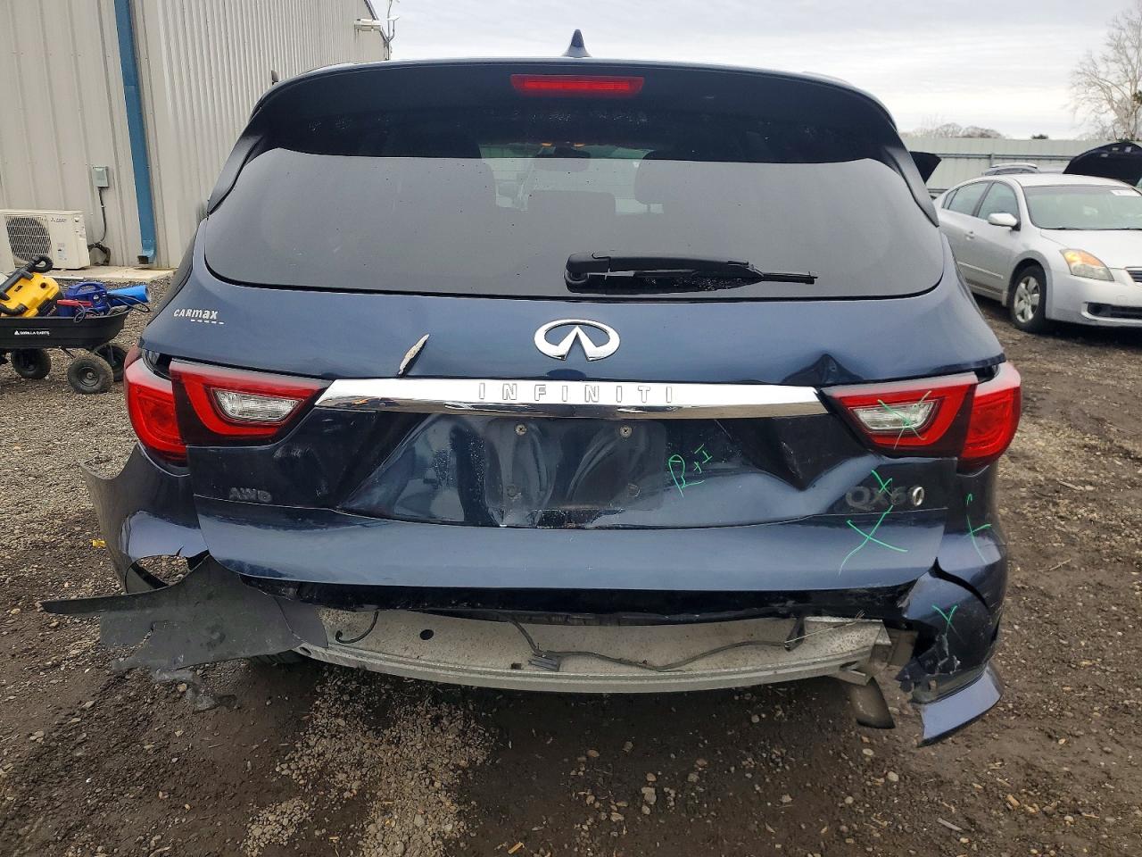 2020 INFINITI QX60 LUXE photo 6
