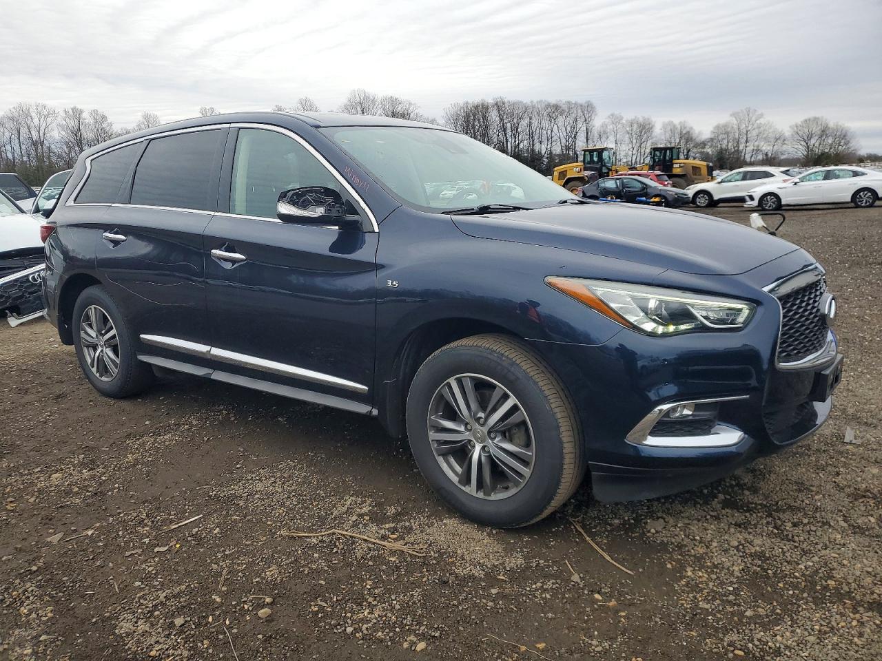 2020 INFINITI QX60 LUXE photo 4