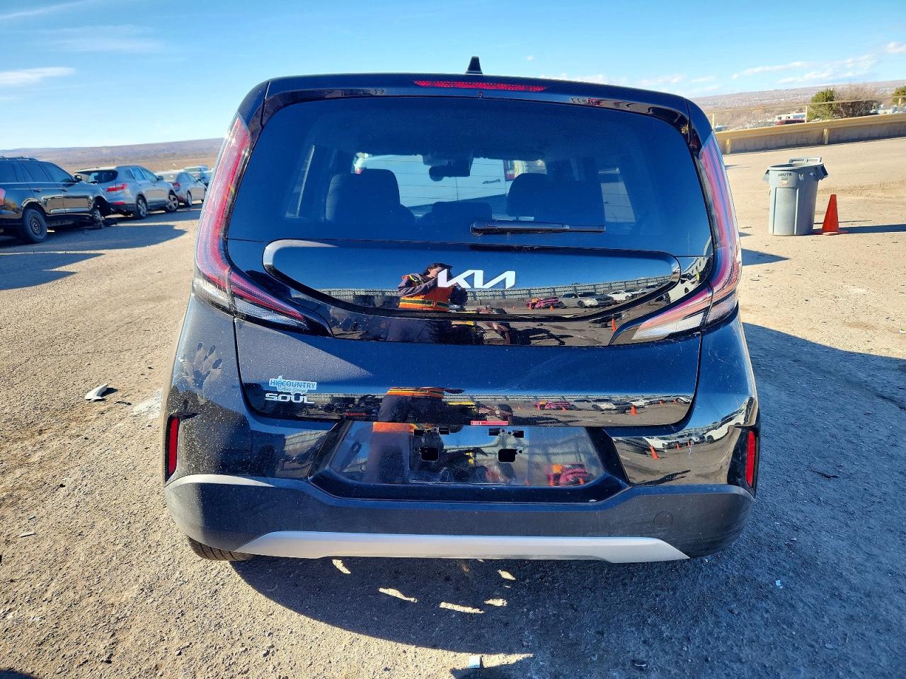 2025 KIA SOUL LX photo 6