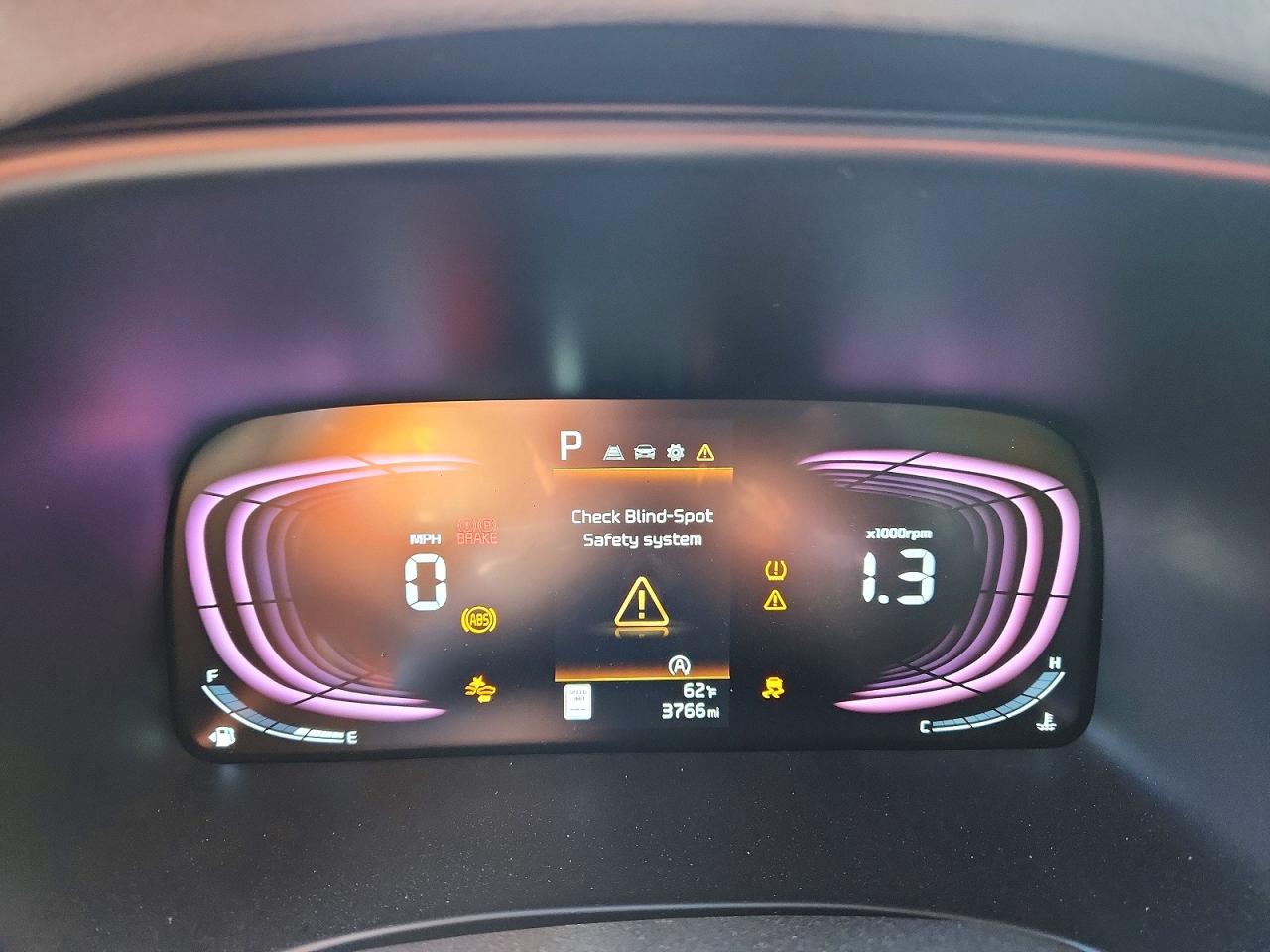 2025 KIA SOUL LX photo 9