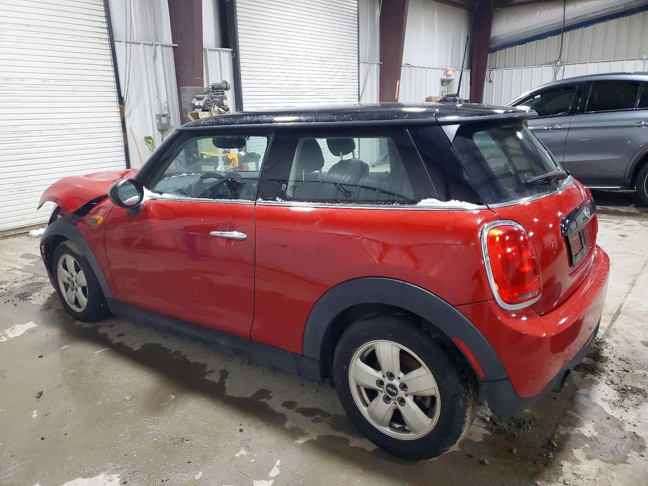 2017 MINI COOPER photo 2