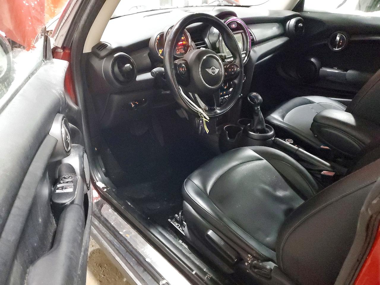 2017 MINI COOPER photo 8