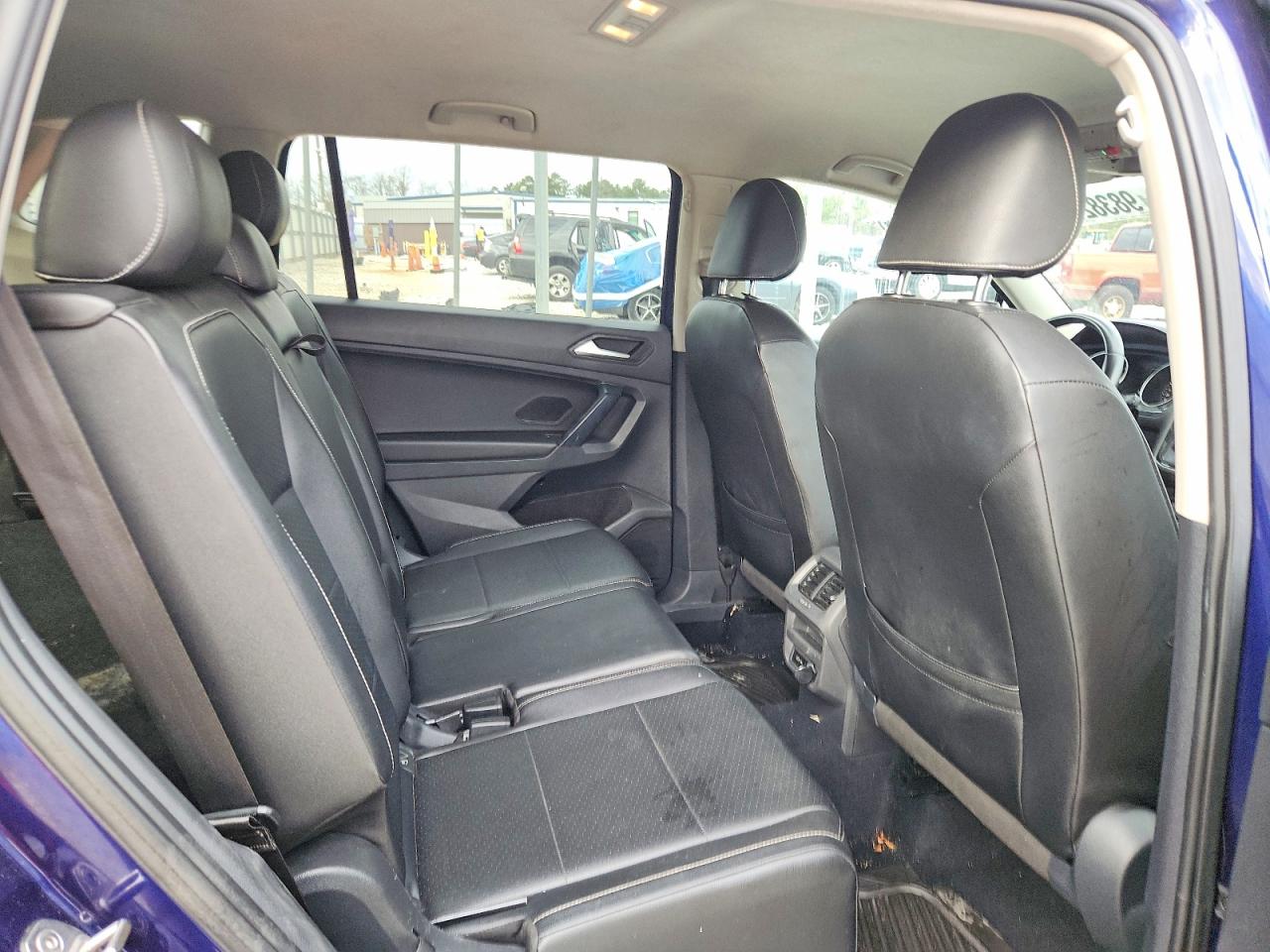 2021 VOLKSWAGEN TIGUAN SE photo 11
