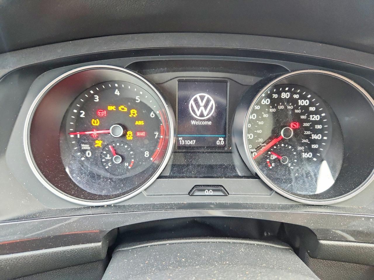 2021 VOLKSWAGEN TIGUAN SE photo 9