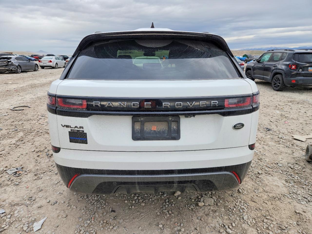 2018 LAND ROVER RANGE ROVER VELAR R-DYNAMIC SE photo 6