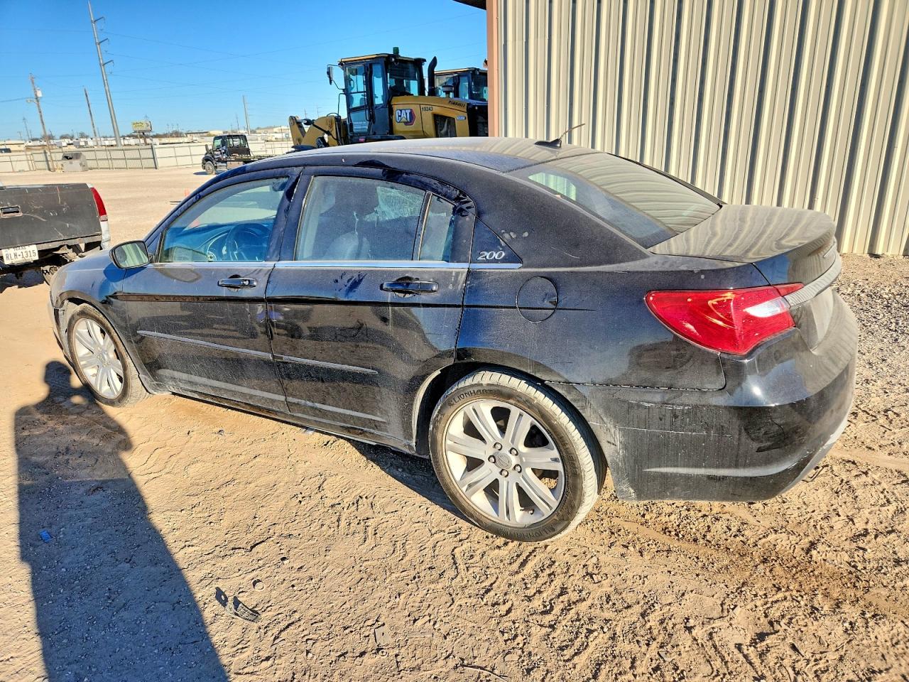 2013 CHRYSLER 200 TOURING photo 2