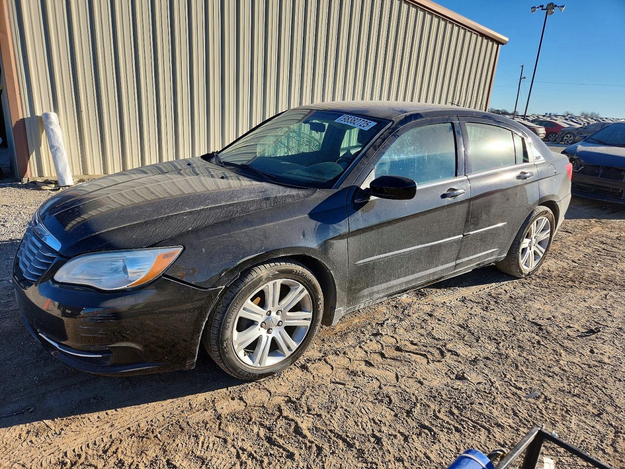 2013 CHRYSLER 200