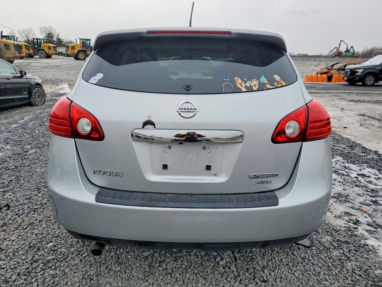 2013 NISSAN ROGUE S photo 6