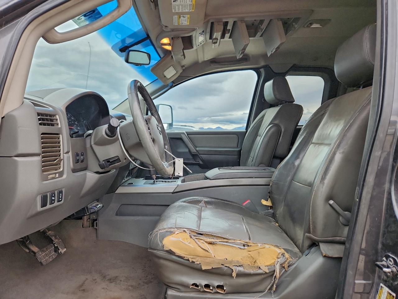 2006 NISSAN TITAN XE photo 7