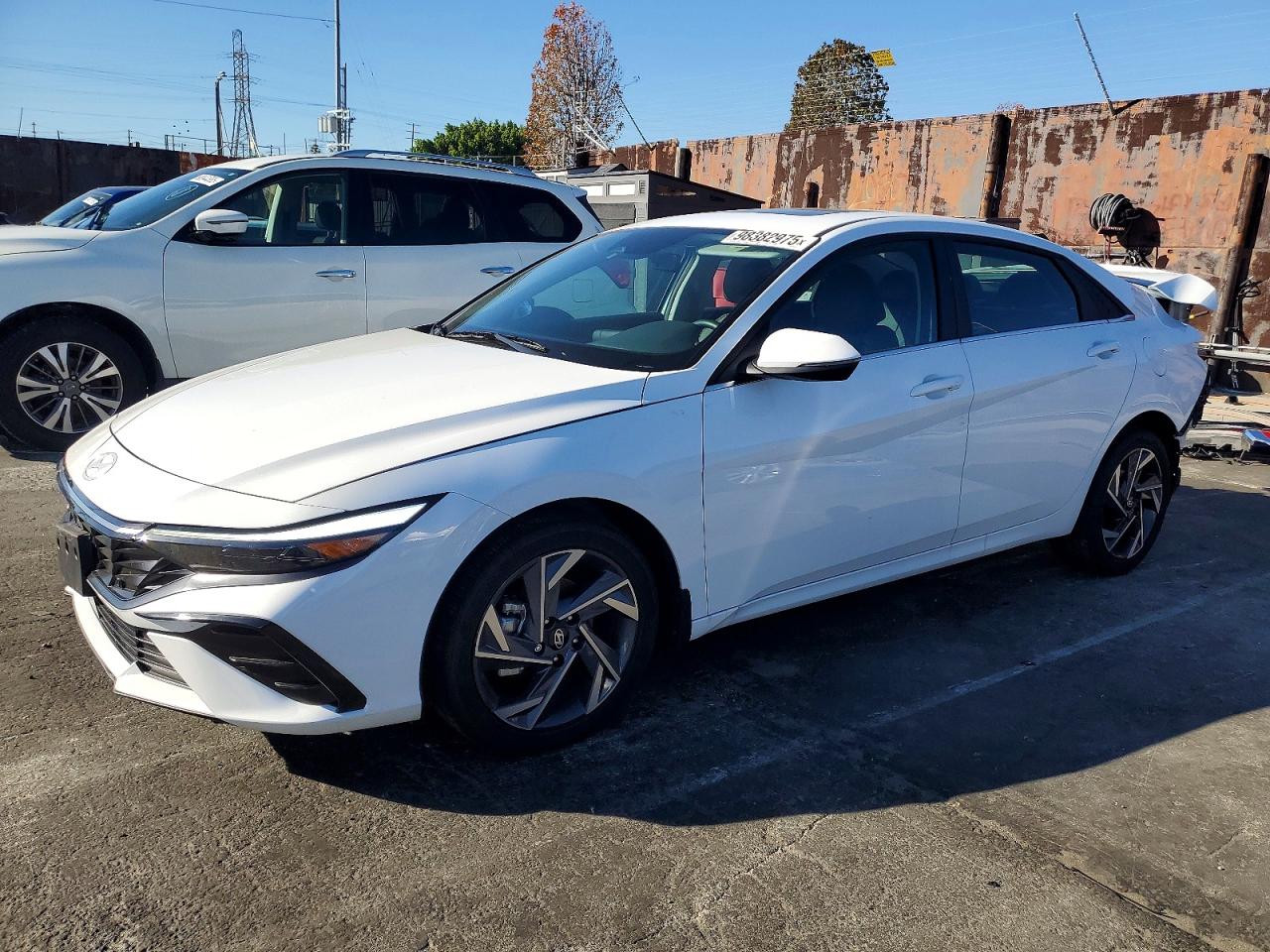 2025 HYUNDAI ELANTRA