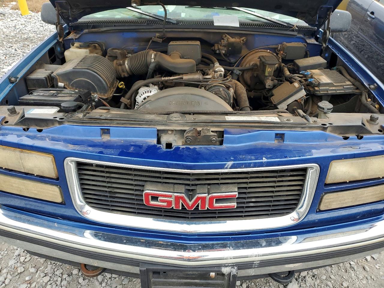 1997 GMC SIERRA K1500 photo 11