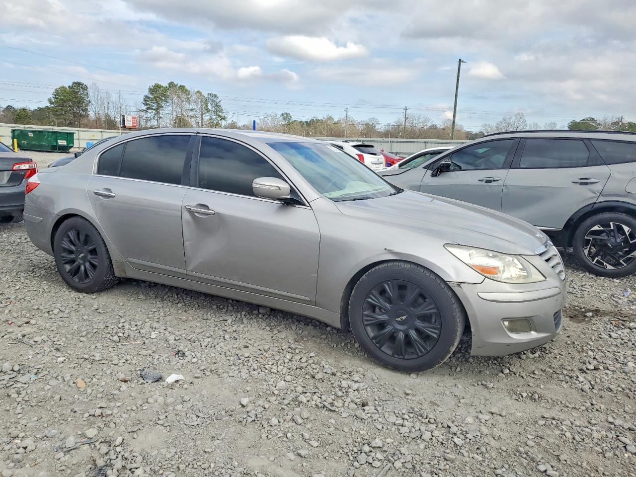 2009 HYUNDAI GENESIS 3.8L photo 4