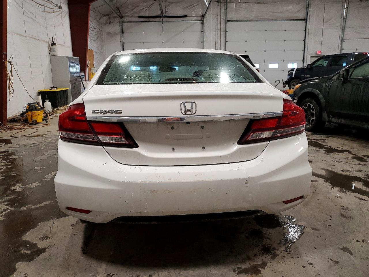2015 HONDA CIVIC LX photo 6