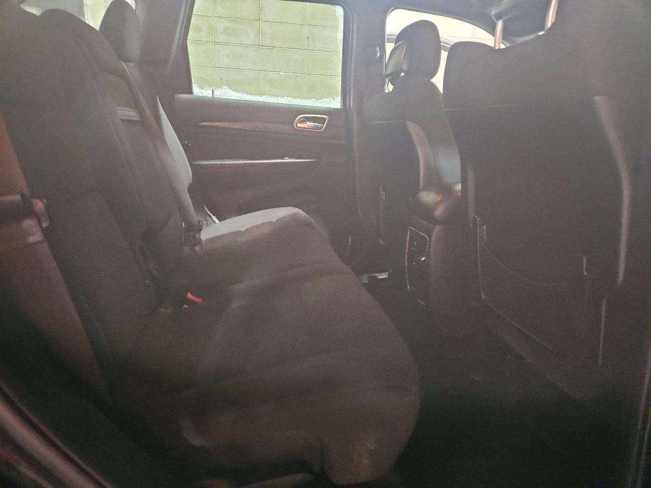 2015 JEEP GRAND CHEROKEE LAREDO photo 11