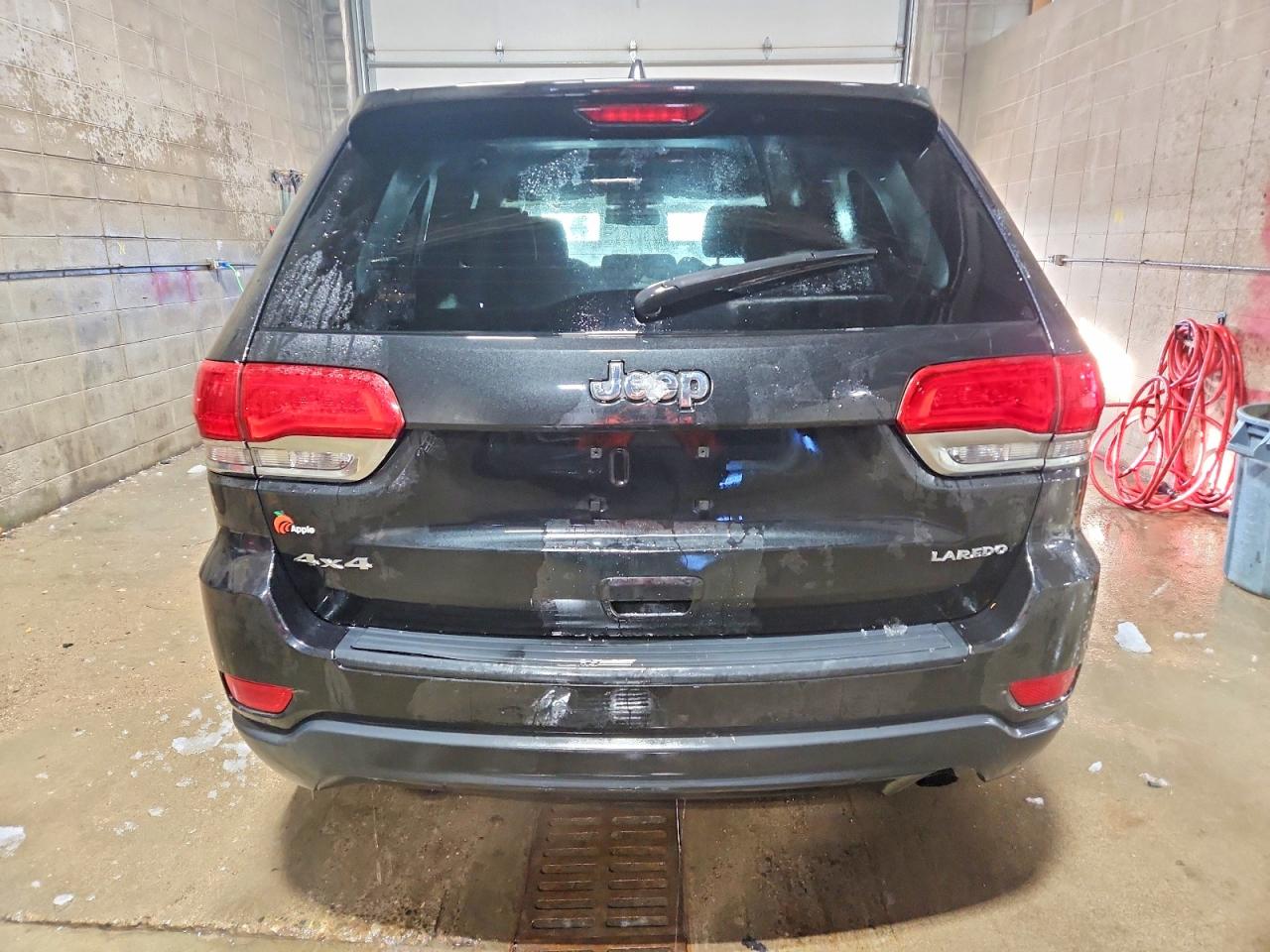 2015 JEEP GRAND CHEROKEE LAREDO photo 6