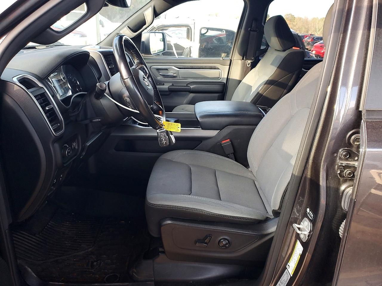 2021 RAM 1500 BIG HORN/LONE STAR photo 7