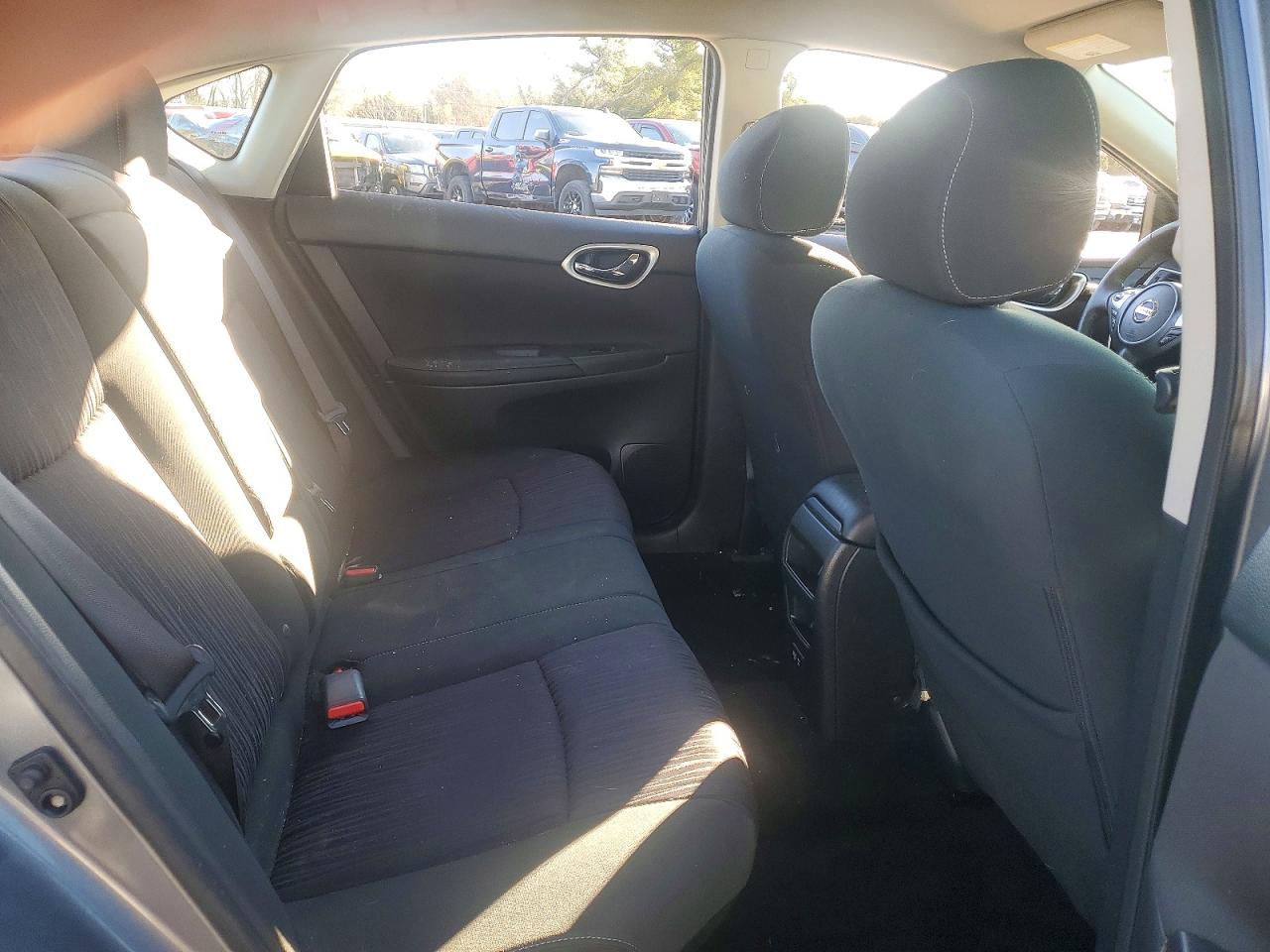2019 NISSAN SENTRA S photo 28