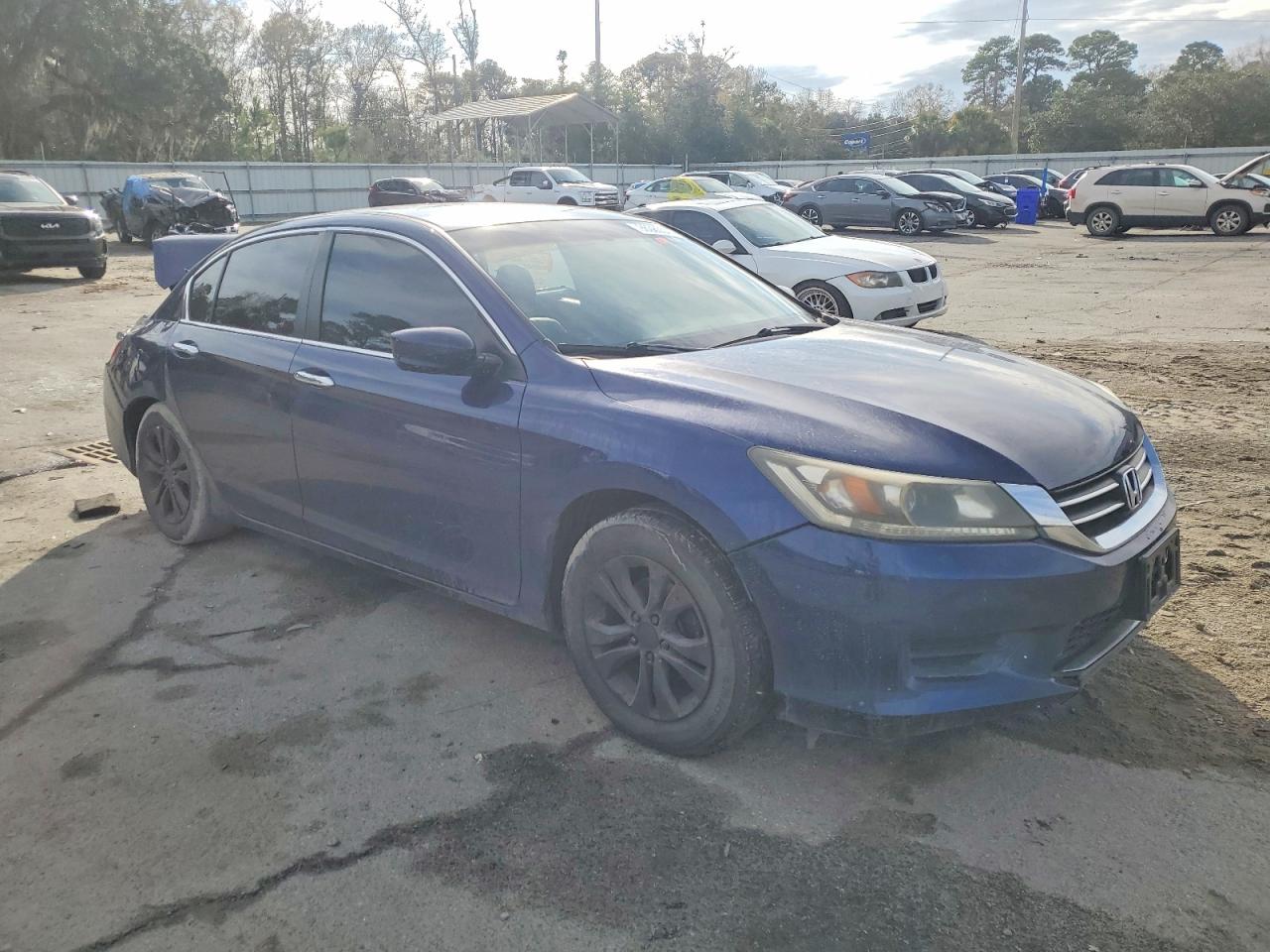 2014 HONDA ACCORD LX photo 4