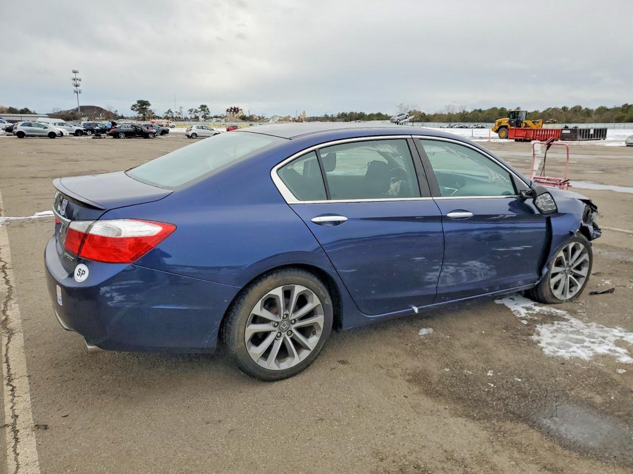 2014 HONDA ACCORD photo 3