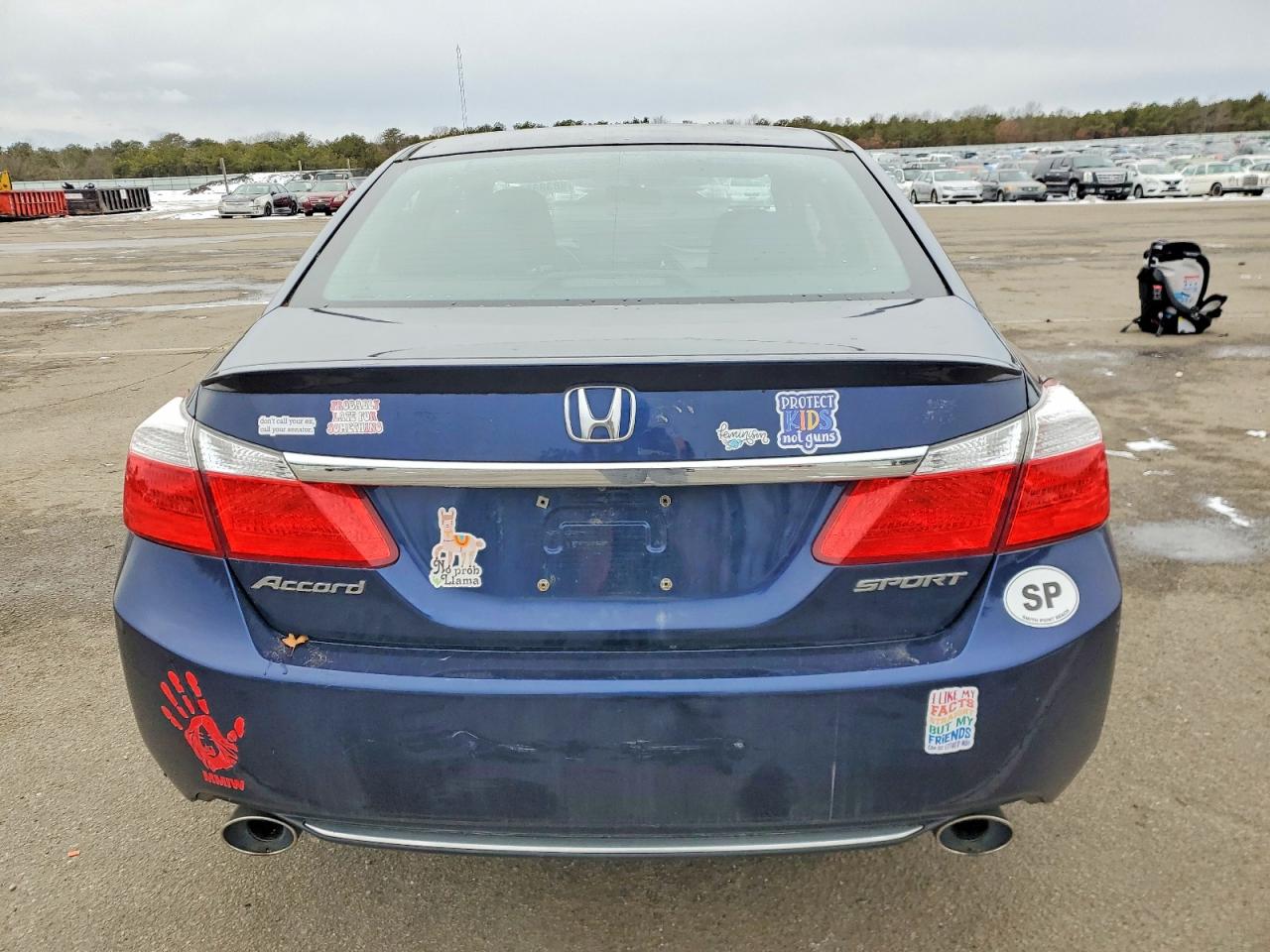 2014 HONDA ACCORD photo 6