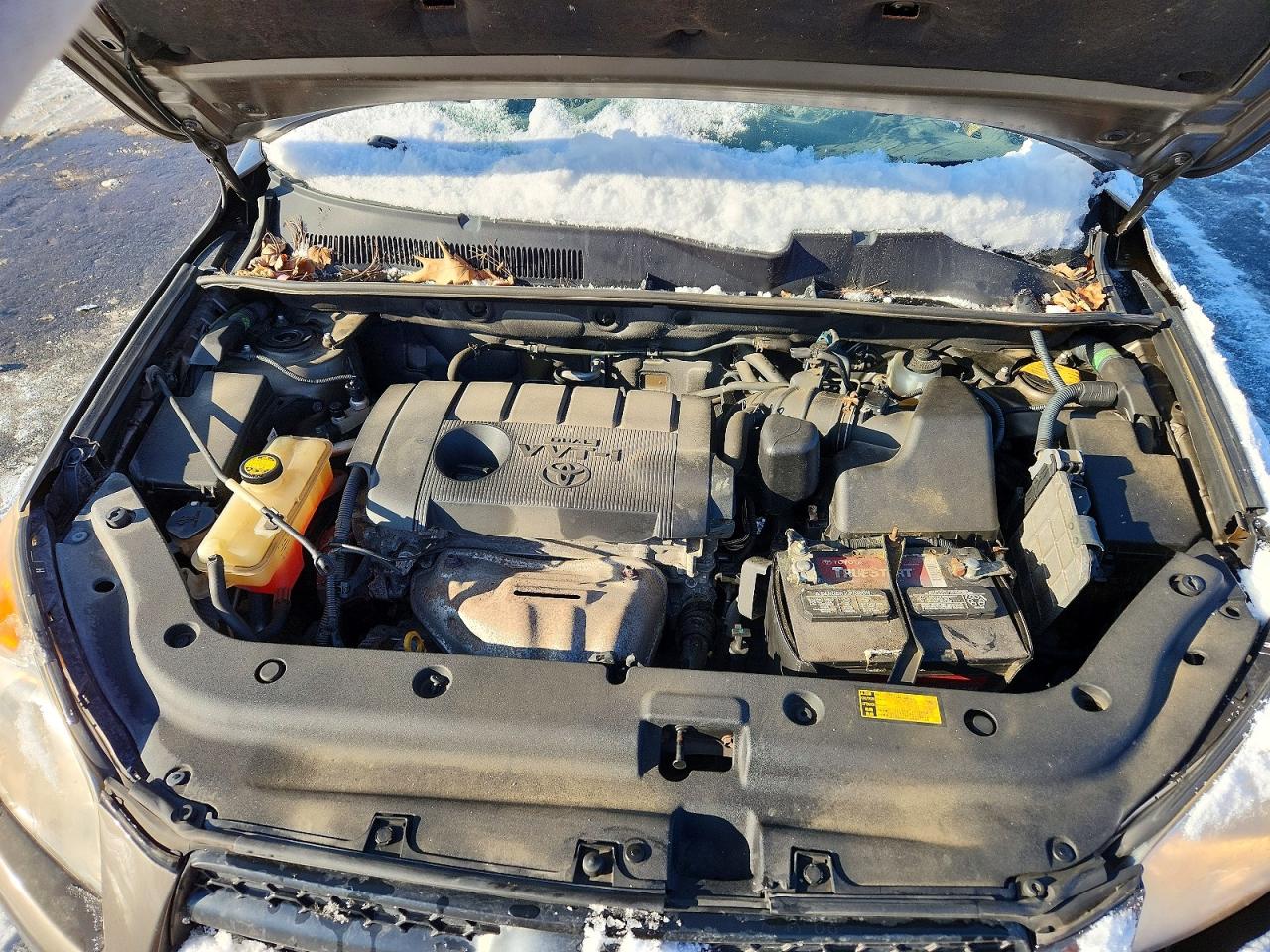 2012 TOYOTA RAV4 photo 11