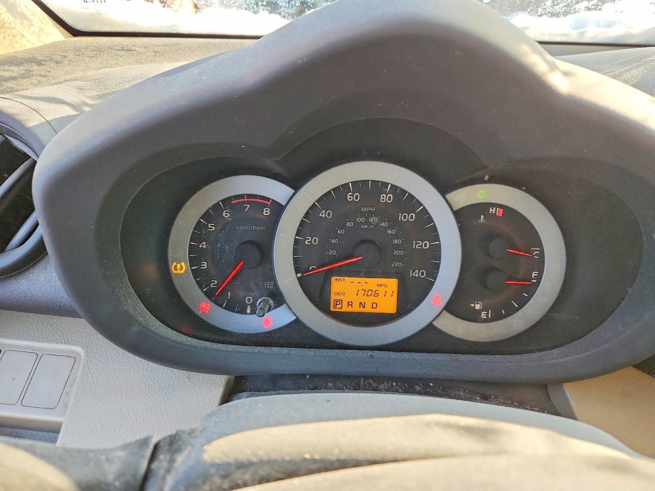2012 TOYOTA RAV4 photo 9