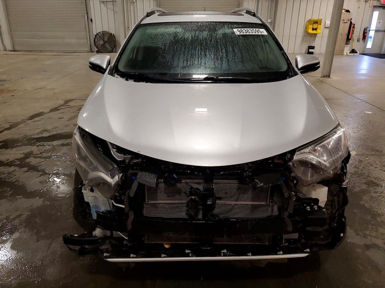 2016 TOYOTA RAV4 HV XLE photo 5