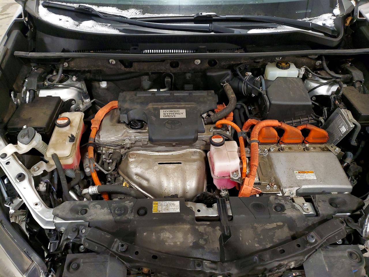 2016 TOYOTA RAV4 HV XLE photo 12