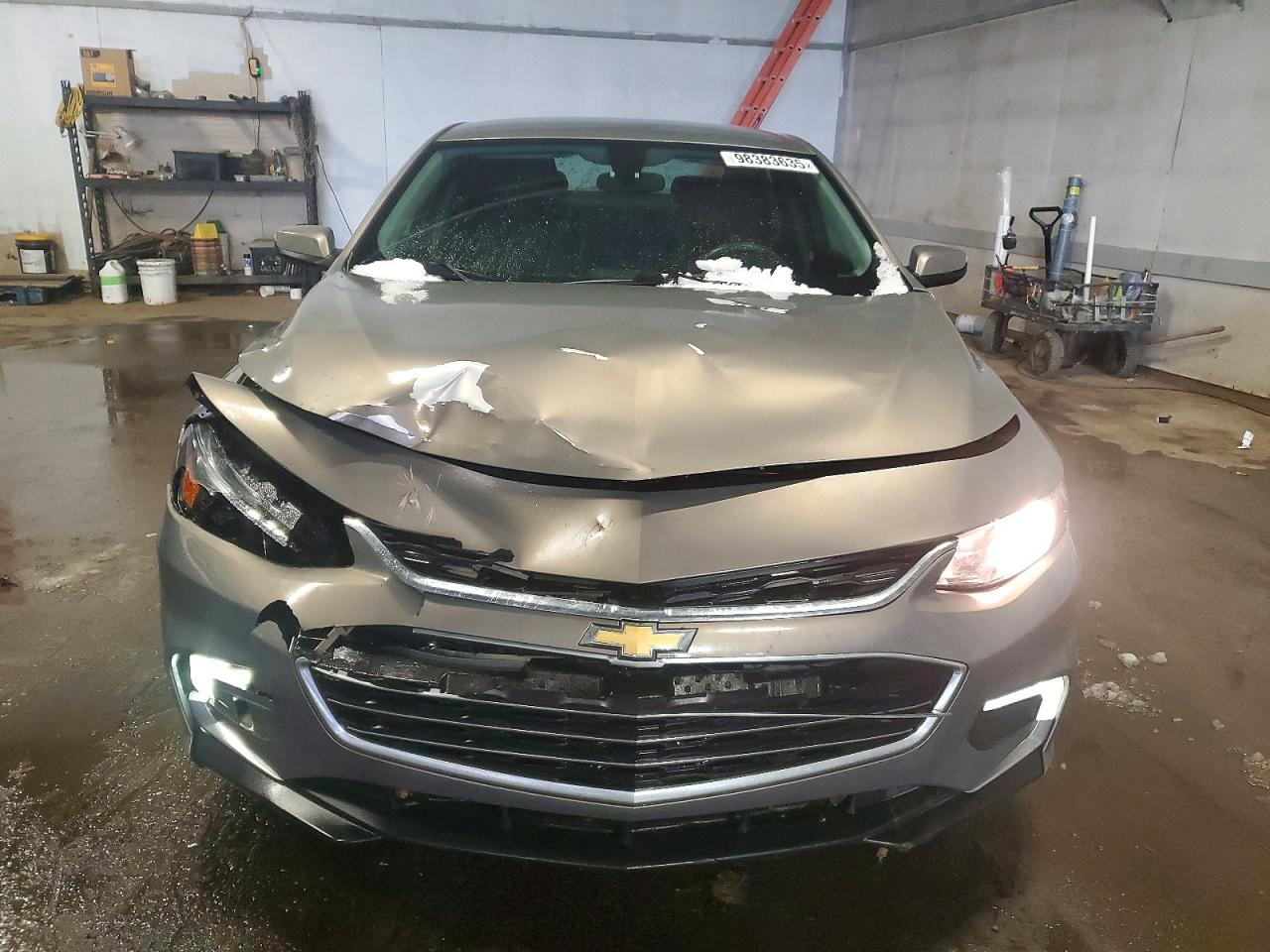2017 CHEVROLET MALIBU HYBRID photo 5