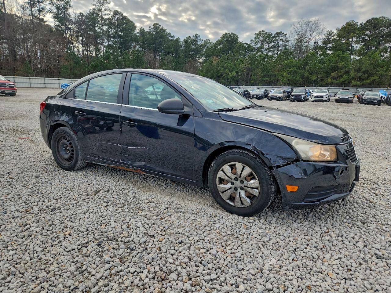 2011 CHEVROLET CRUZE LS photo 4