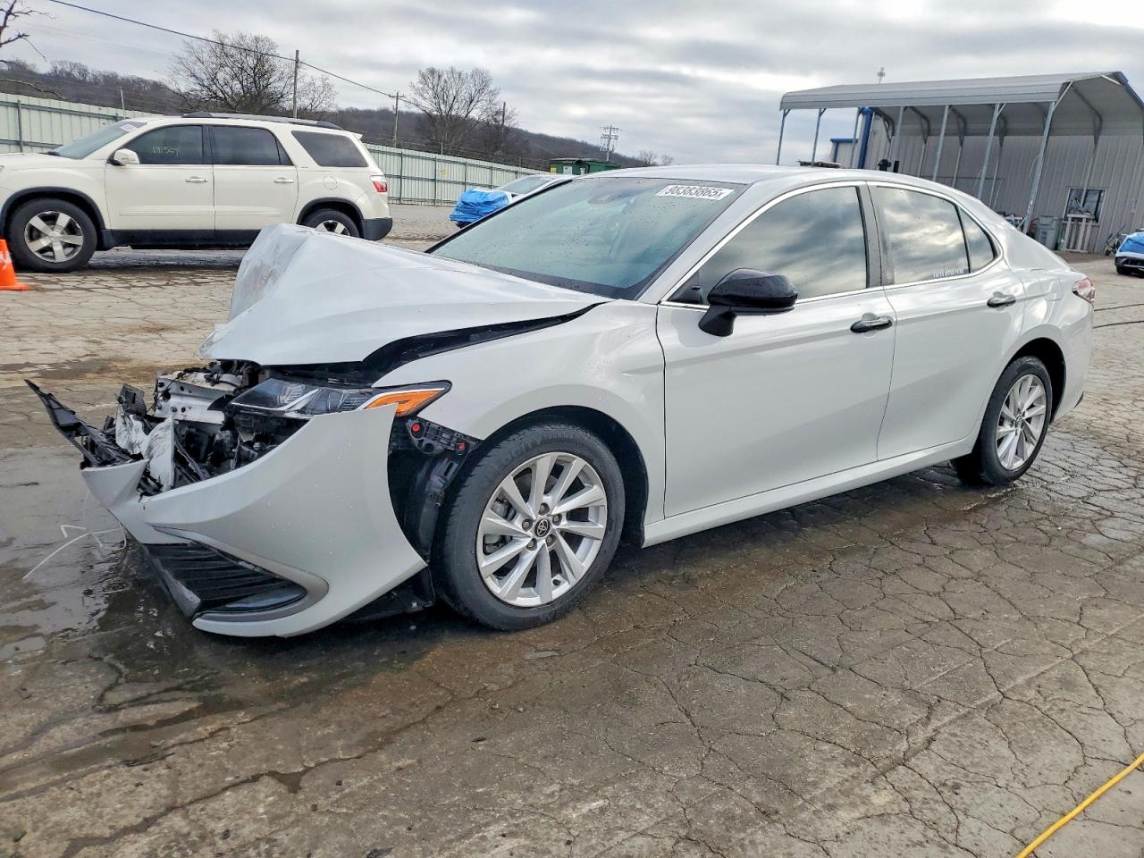 2024 TOYOTA CAMRY