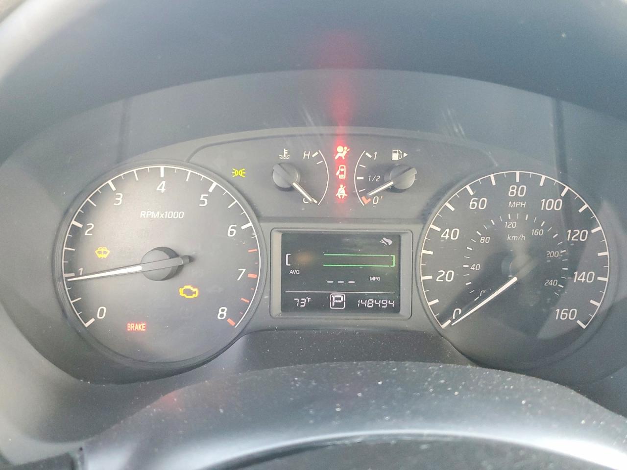 2014 NISSAN SENTRA S photo 9