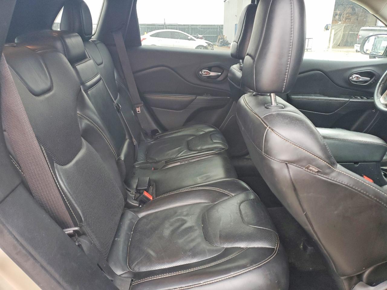 2015 JEEP CHEROKEE LIMITED photo 11