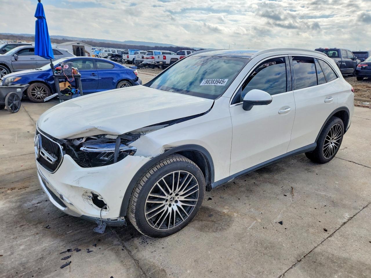 2023 MERCEDES-BENZ GLC