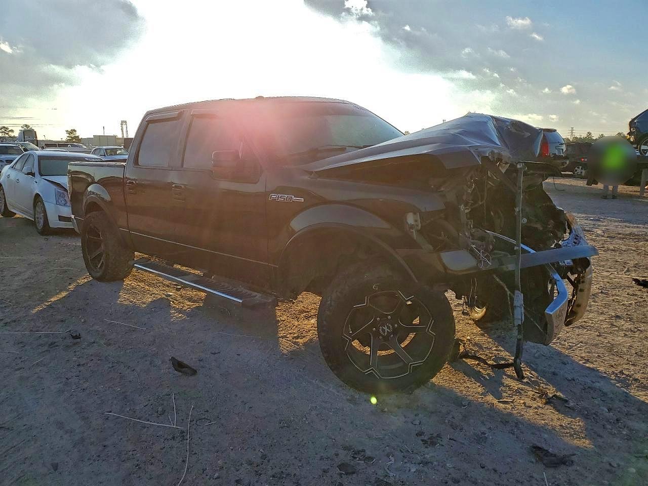 2010 FORD F150 SUPERCREW photo 4