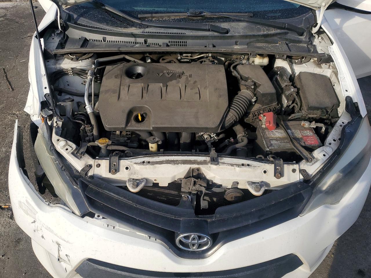 2015 TOYOTA COROLLA L photo 11