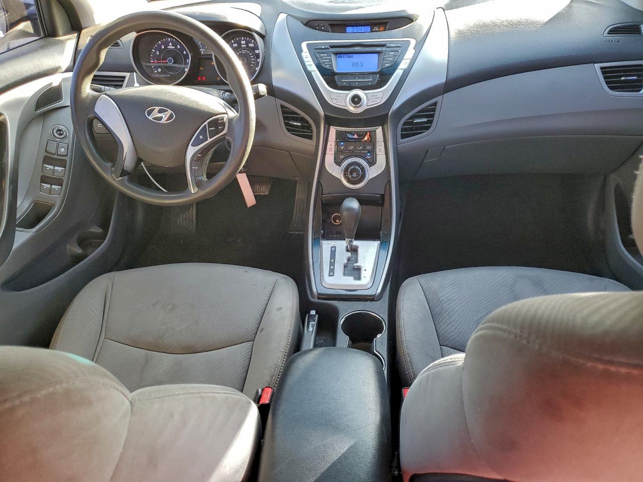 2012 HYUNDAI ELANTRA GLS photo 8
