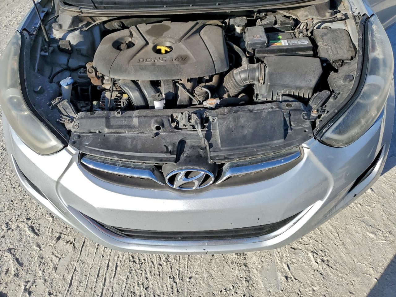 2012 HYUNDAI ELANTRA GLS photo 11