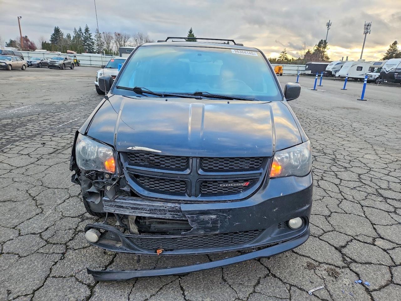 2015 DODGE GRAND CARAVAN photo 9