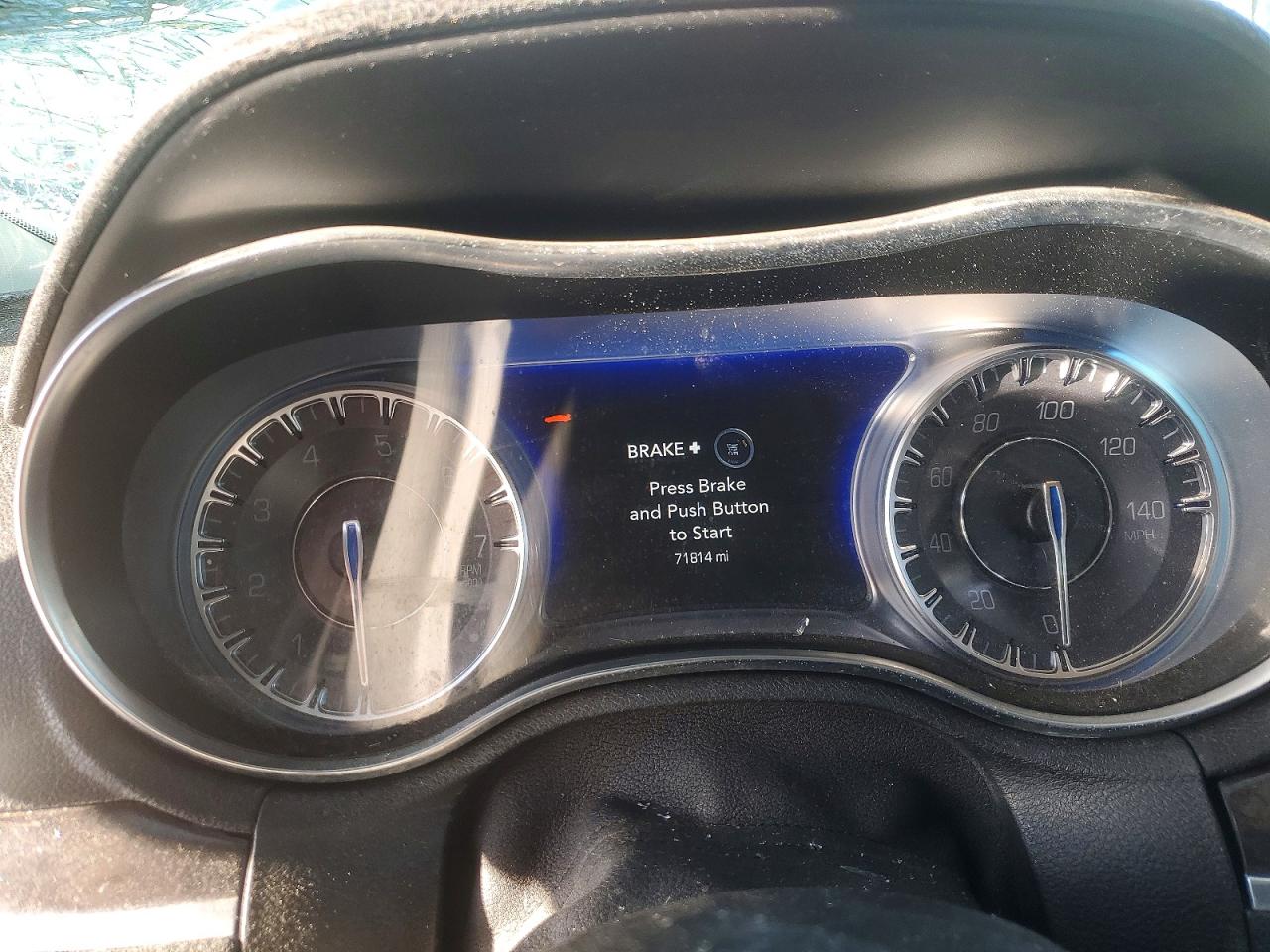 2019 CHRYSLER 300 LIMITED photo 9