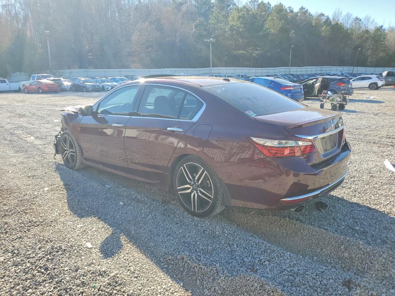 2017 HONDA ACCORD TOURING photo 2